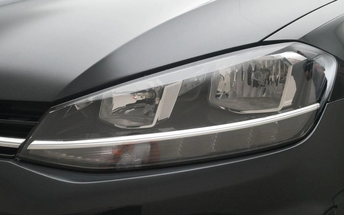 Volkswagen Golf cena 59899 przebieg: 40875, rok produkcji 2019 z Warszawa małe 137
